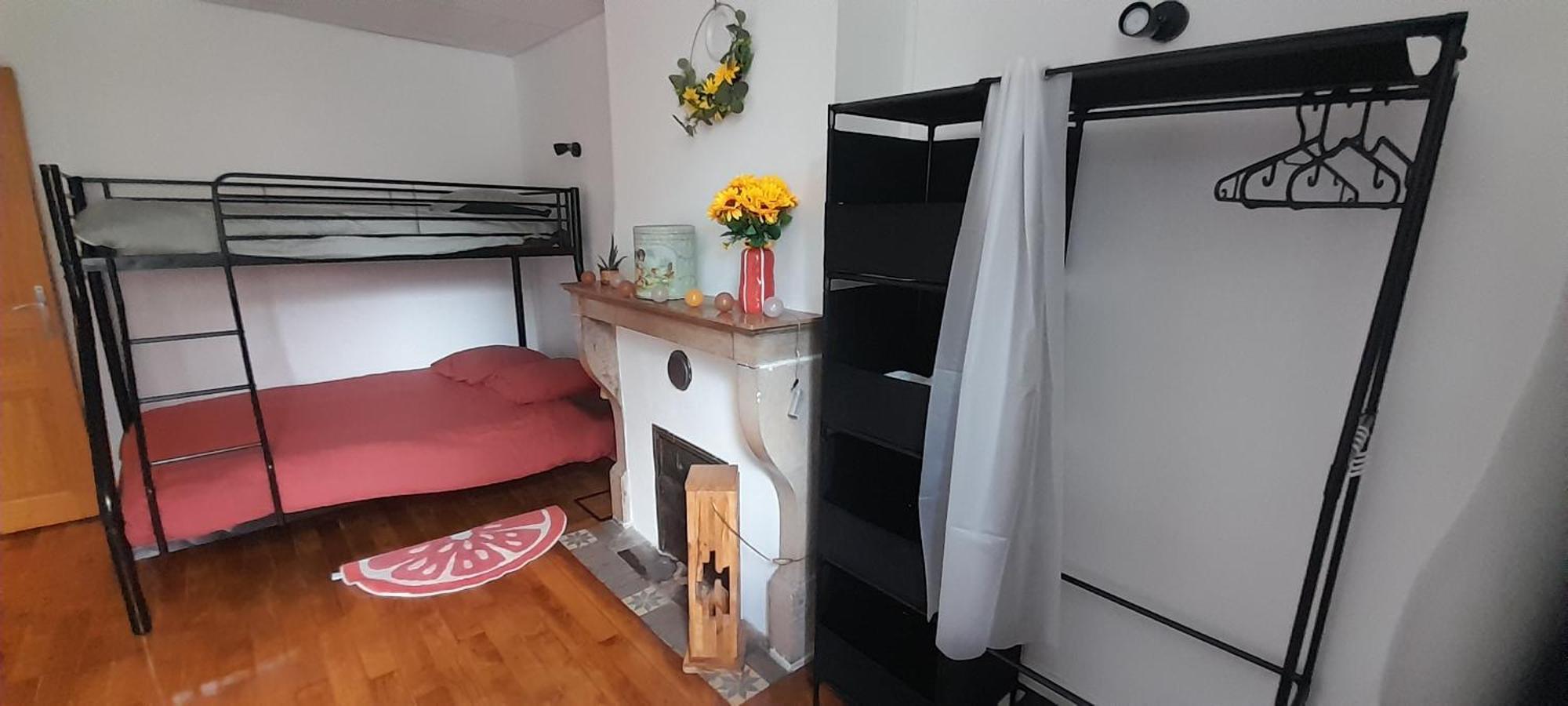 L'Univers, Vous Et Nous Pouilly-sur-Vingeanne ภายนอก รูปภาพ